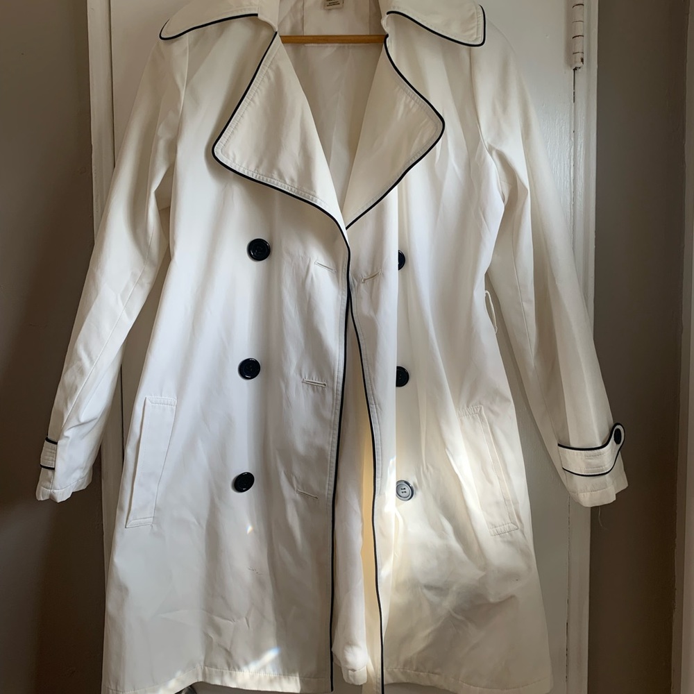 Water resistant jacket